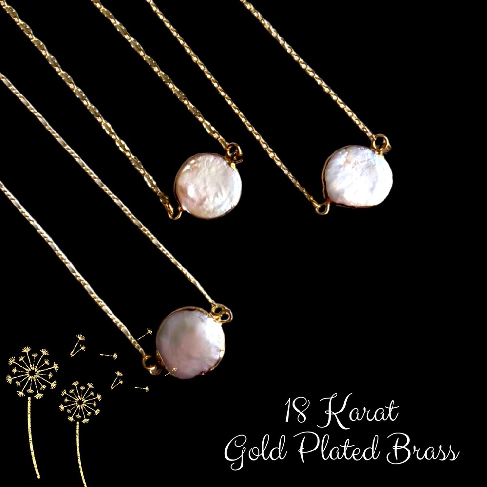 Baroque Pearl Necklace With 18 Karat Gold Plated Brass Chain - Picture 2 of 3